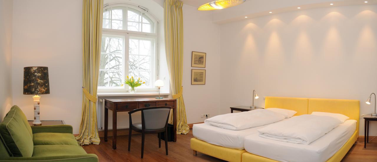 Hotel Landhaus Stocker Feldberger Seenlandschaft Zewnętrze zdjęcie